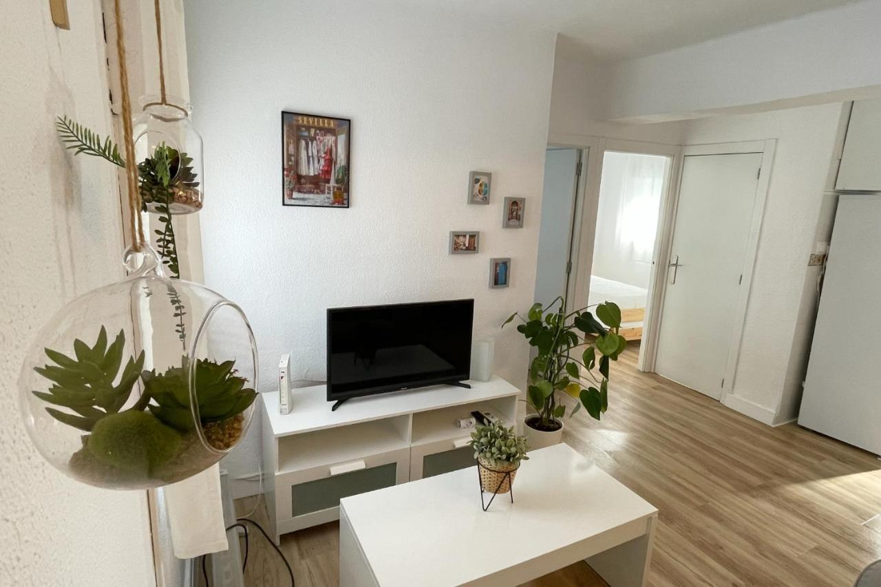 Fedriani Bright And Cosy Apartment Seville Exterior photo